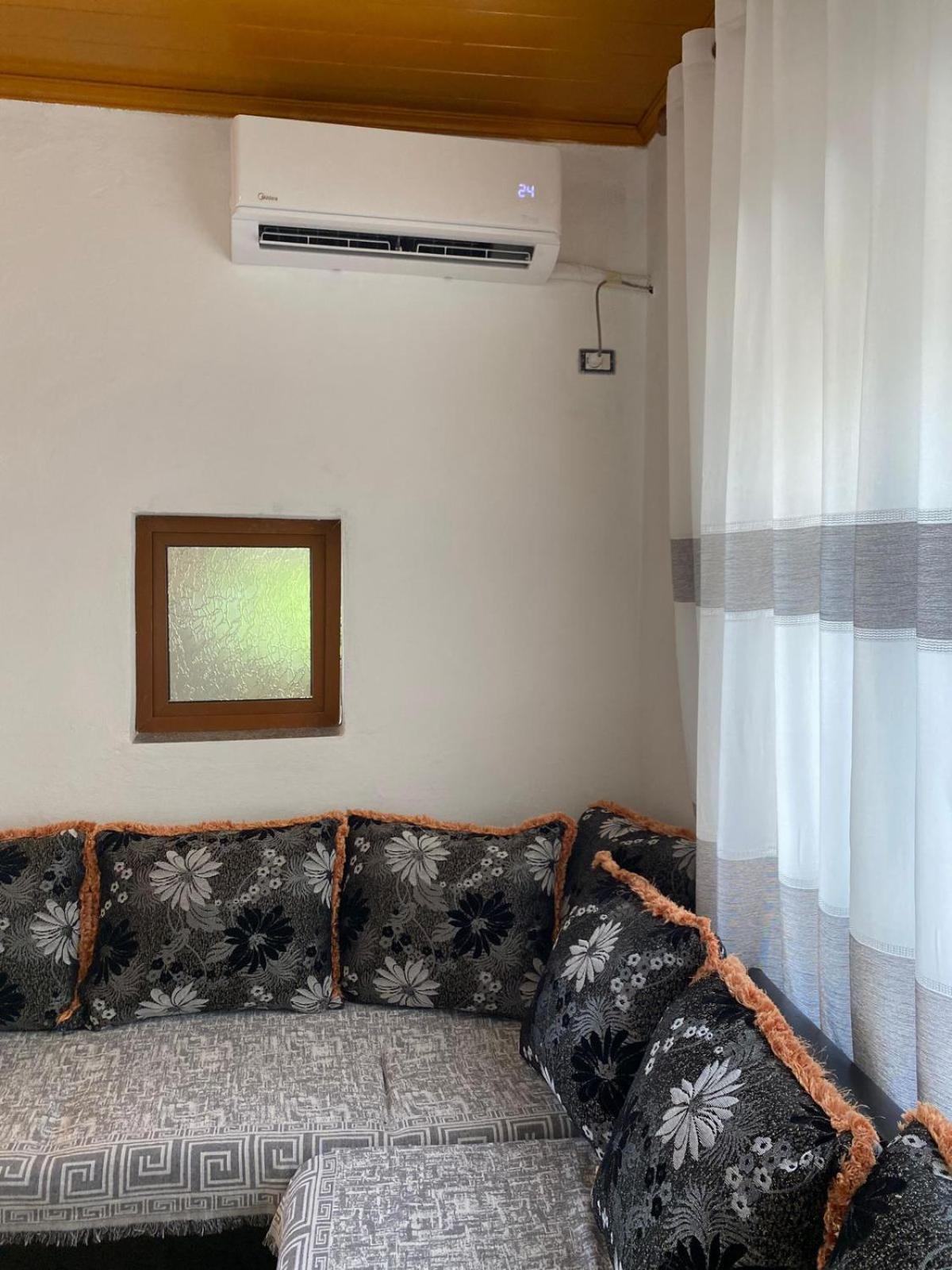 Noemi House Apartment *