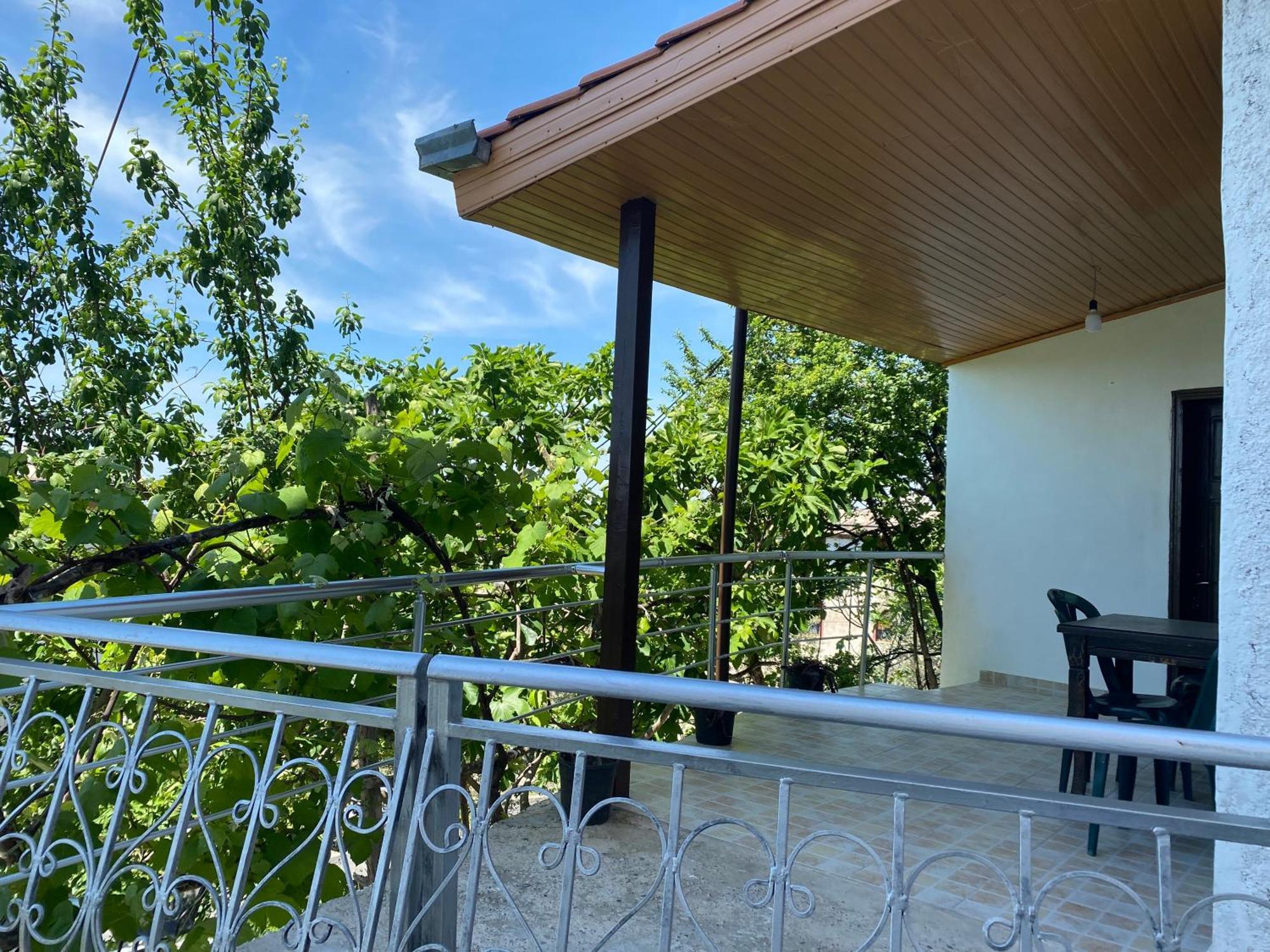 Noemi House * Krujë